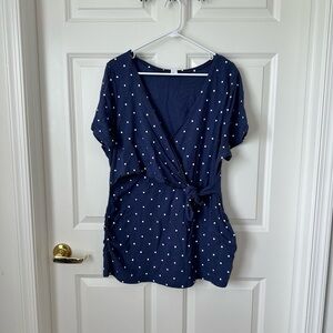 Old Navy Nursing Top size XL